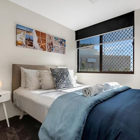 Mylos Holiday Apartments Alexandra Headland Bagian luar foto