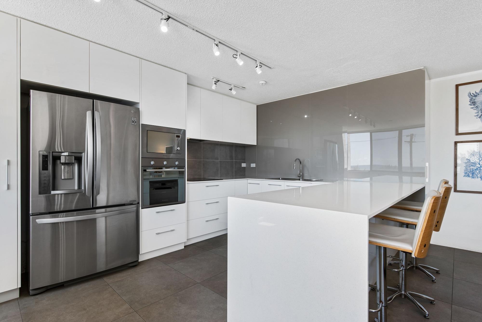 Mylos Holiday Apartments Alexandra Headland Bagian luar foto