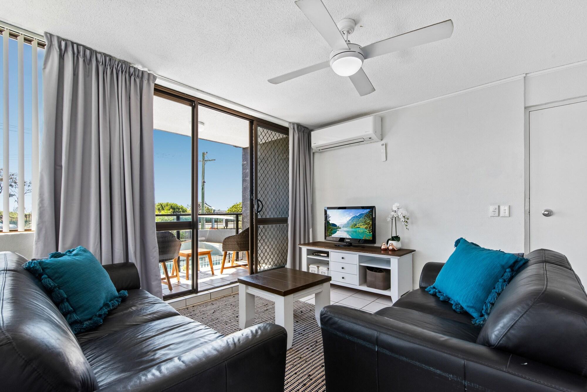 Mylos Holiday Apartments Alexandra Headland Bagian luar foto