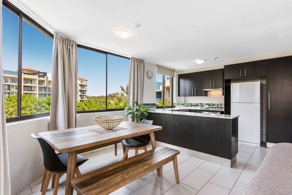 Mylos Holiday Apartments Alexandra Headland Bagian luar foto