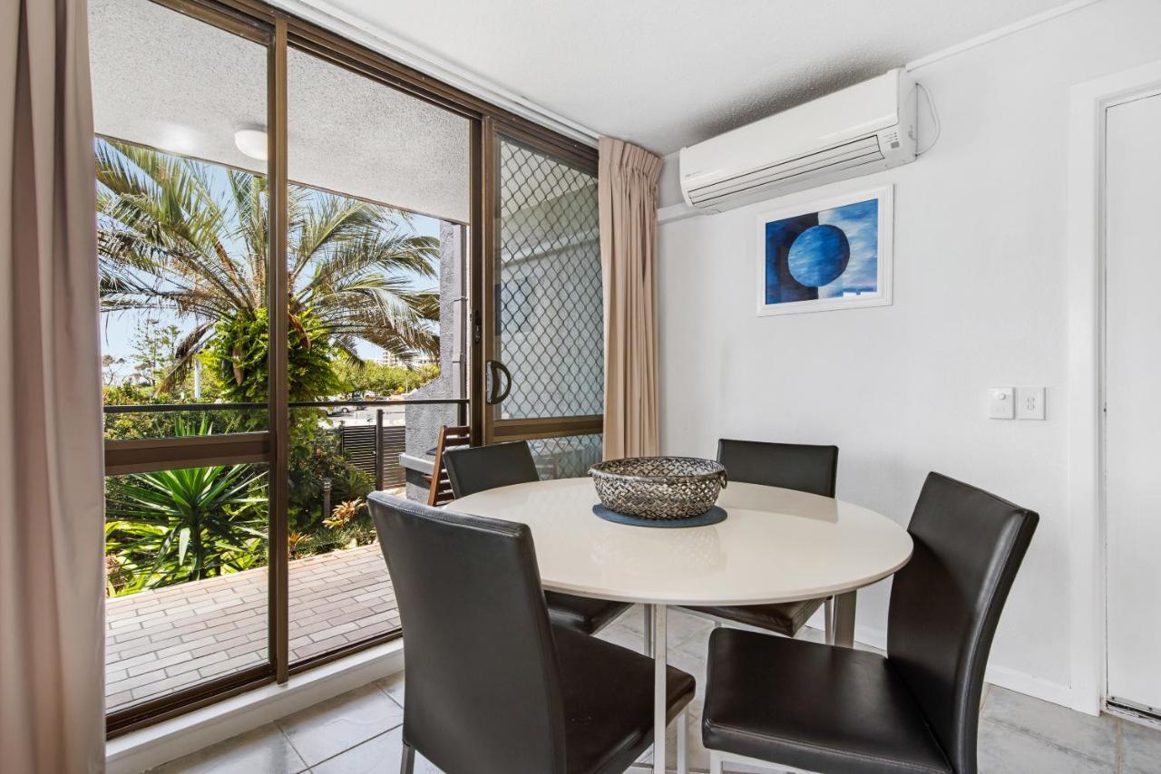 Mylos Holiday Apartments Alexandra Headland Bagian luar foto