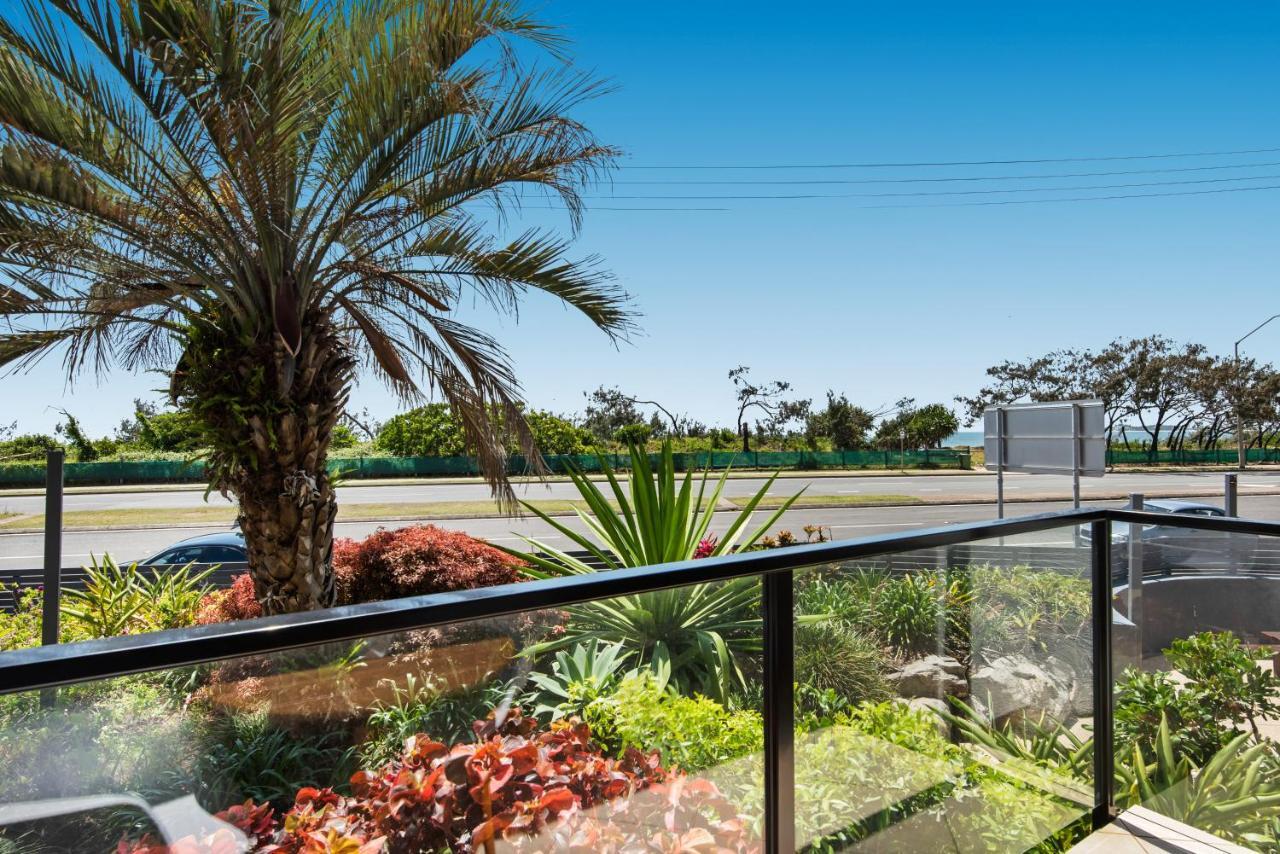 Mylos Holiday Apartments Alexandra Headland Bagian luar foto