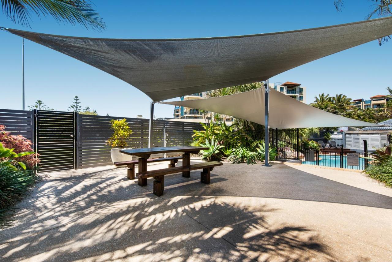Mylos Holiday Apartments Alexandra Headland Bagian luar foto